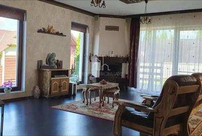 Casă cu Teren 528 Mp în Corunca - 9