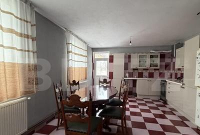 Casă cu 1 camere cu Teren 432 Mp în Podari - 1