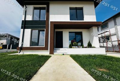 Casă cu 4 camere cu Teren 300 Mp în Berceni