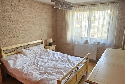 Apartament cu 3 camere decomandat în Rogerius - 3