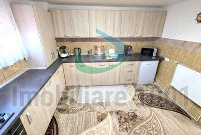 Casă cu 6 camere cu Teren 1061 Mp în Săcălășeni - 16