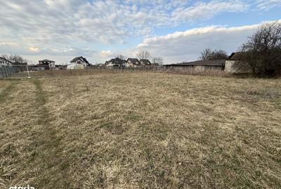 Teren de 808 mp, în Central - 1