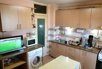 Apartament cu 2 camere decomandat în Central - 3