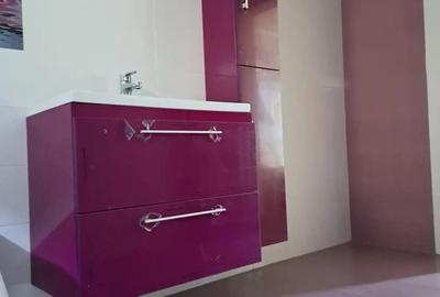 Casă cu 3 camere în Central - 2