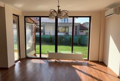 Casă cu 5 camere cu Teren 450 Mp în Central - 2