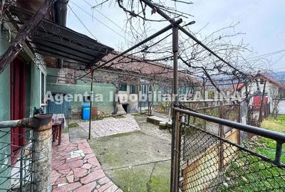 Casa si teren 3.851mp in Satul Soimus din Comuna Soimus, Jud. Hunedoara. - 3