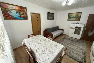 Apartament 2 camere, etaj 2 - zona Cetate - 1