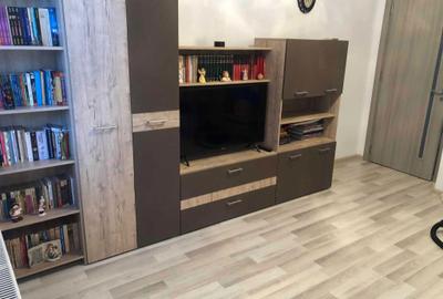 Apartament cu 2 camere decomandat în Roșu - 7