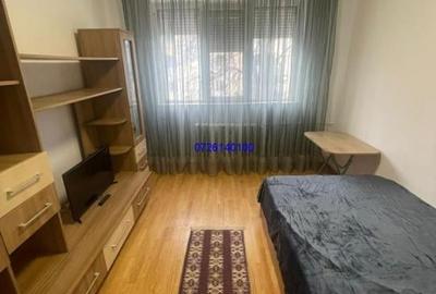 Garsonieră, mobilată în CET - 7