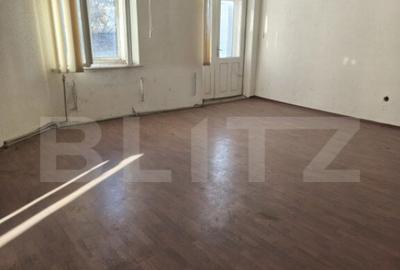 Spațiu comercial, de 1,883 mp, în Central - 10