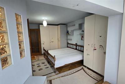 Apartament cu 3 camere decomandat, mobilat în Vest - 18