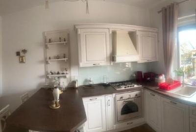 Casă cu 4 camere cu Canalizare în Dumbrăvița - 4