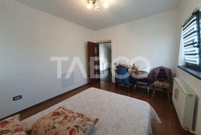 Casa 5 camere 3 bai 2 terase garaj magazie de vanzare 180 mp utili - 8