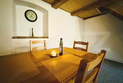 Casă cu 5 camere în Central - 2