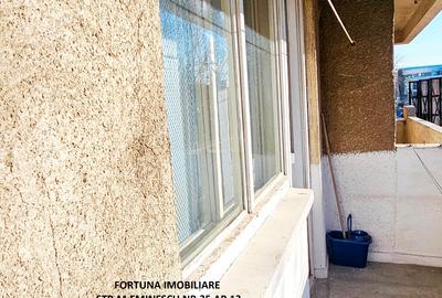 Apartament 4 camere decomandat,etaj 2,Ultracentral,zona Winmark-Petrodava - 16