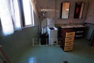 Casă cu 3 camere cu Teren 678 Mp în Zorilor - 3