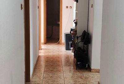 Apartament cu 4 camere decomandat, mobilat în Central - 4