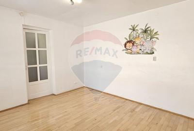 Casa de inchiriat in Andrei Muresanu, str. Anatol France - 11