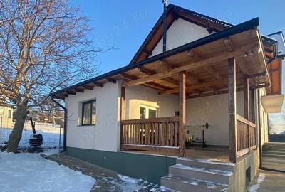 Casă cu 4 camere în Central - 2