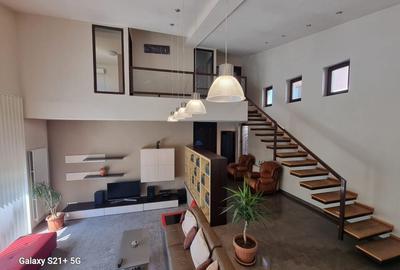 Vilă cu 4 camere de închiriat în zona Braytim cu piscina - 12
