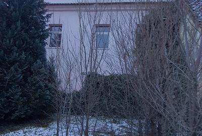 Casă cu 9 camere cu Canalizare în Centrul Istoric - 7