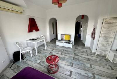 Romana / 3 min metrou / Centrala propie / Studio renovat / - 4