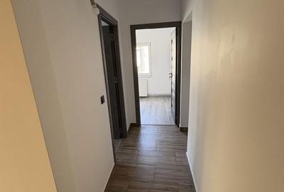 Apartament cu 3 camere decomandat în Prundu - 3
