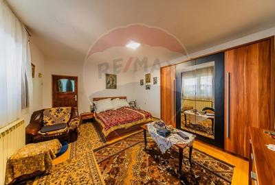 Imobil cu spatiu comercial stradal de vanzare in Arad - 31