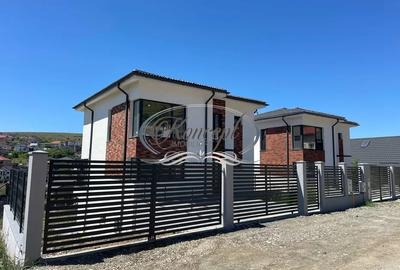 Casa spatioasa cu CF in Campenesti - 2