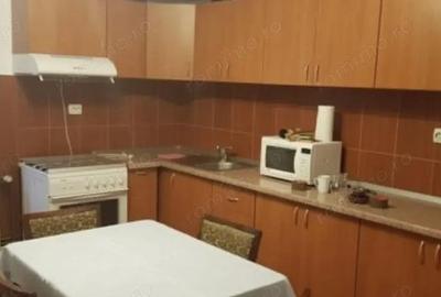 Casă cu 4 camere în Central - 3