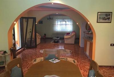 Casă cu 4 camere cu Teren 2000 Mp în Vișani - 7