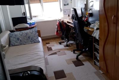 Apartament cu 3 camere decomandat în Călărași - 6