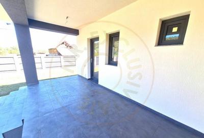 Casa de vanzare in Draganu-Arge?, priveli?te de povest - 12