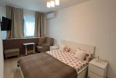 Inchiriere 2 camere Metrou Aparatorii Patriei Bloc Nou Inchiriere 2 camere Metrou Aparatorii Patriei Bloc Nou - 14