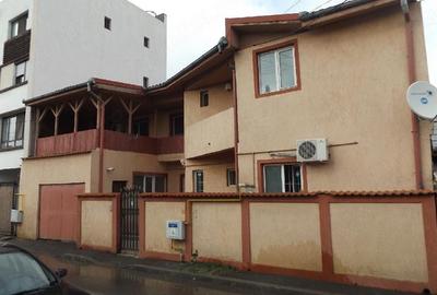 Casă cu 6 camere cu Teren 250 Mp în Rahova - 3