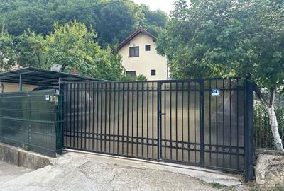 Casă cu 4 camere în Central - 8