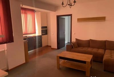 Apartament cu 2 camere semidecomandat, mobilat în 1 Mai - 2