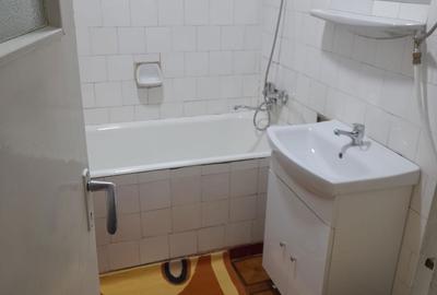 Apartament cu 2 camere semidecomandat în Galați - 12