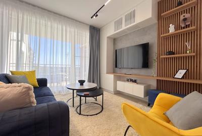 Apartament cu 3 camere decomandat în Lipovei