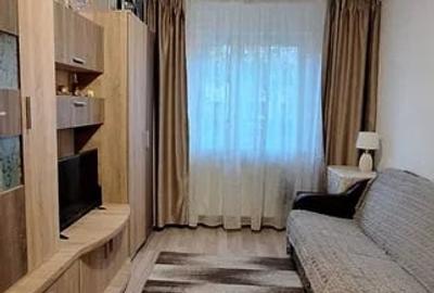 Apartament de 2 camere ( Renovat )-Gemenii - 1