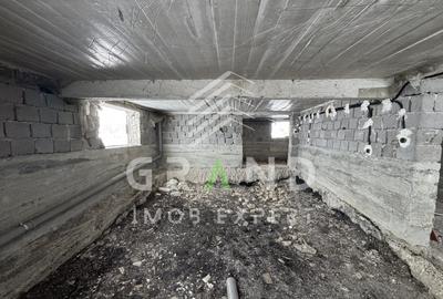 Casă individuală cu 4 camere cu Canalizare în Tureni - 37