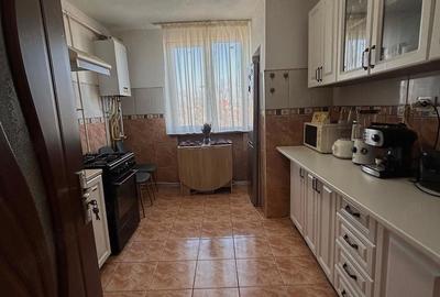 Apartament cu 2 camere semidecomandat în Central - 3