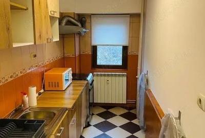 Garsoniera nerva traian - 2