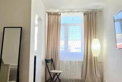 Garsonieră semidecomandată în CET - 7