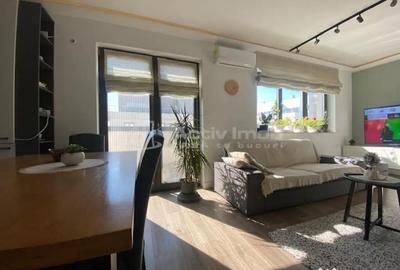 Apartament cu 4 camere decomandat în Sisești