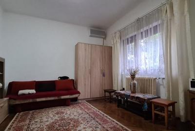 Casă cu 5 camere cu Teren 159 Mp în Tineretului - 3