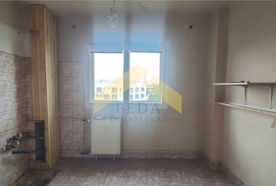 Apartament de vanzare zona 300 - 4