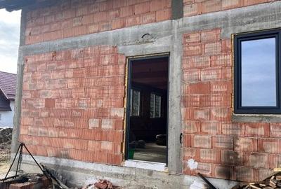 Casa la rosu, 300 mp, 31 ari de teren, Maneuti-Fratautii Vechi - 3