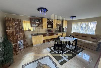 Casă cu 5 camere cu Teren 600 Mp în Rucăr - 16