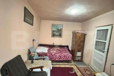 Casă cu 4 camere cu Teren 4600 Mp în Central - 11